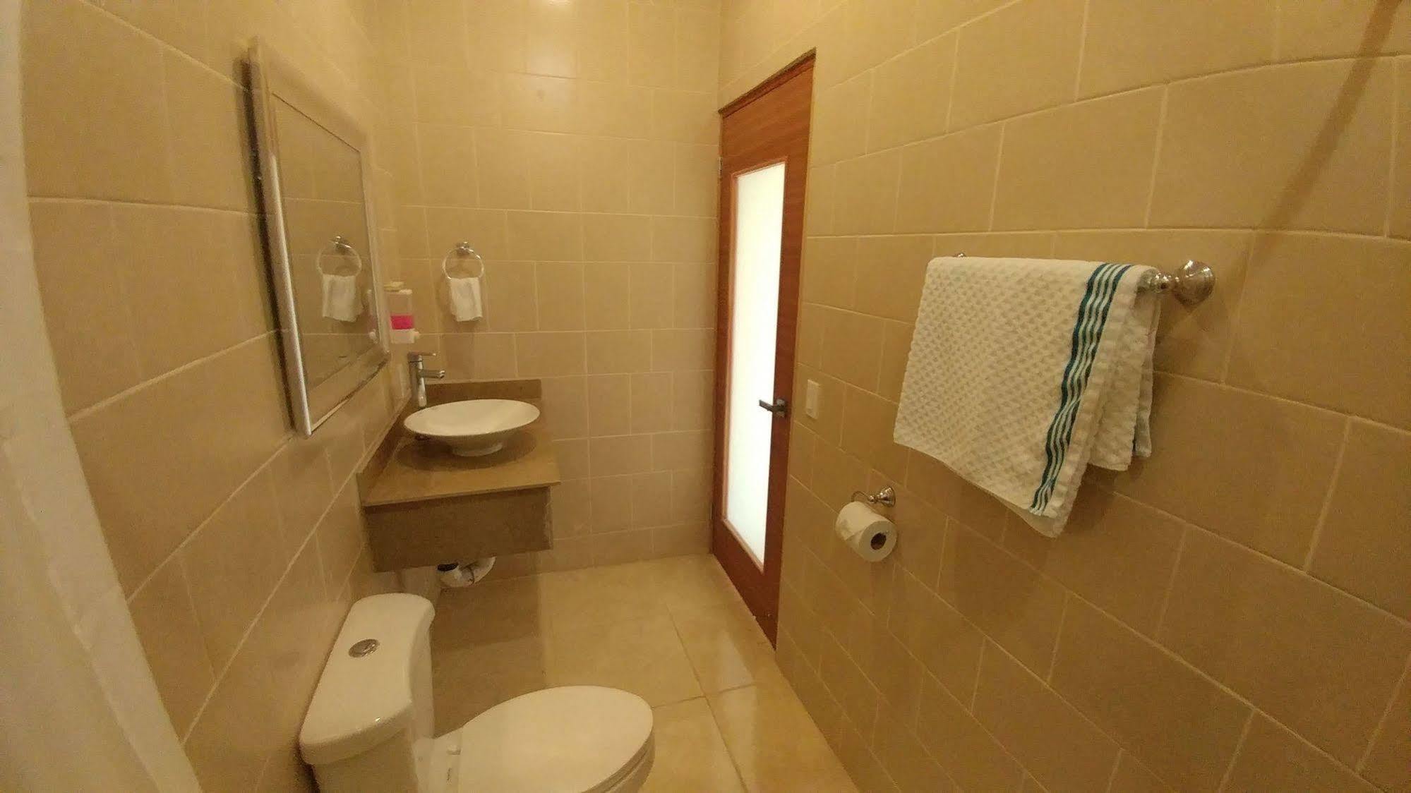 Hotel El Internacional Granada Dış mekan fotoğraf